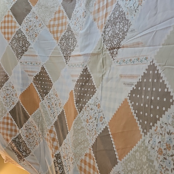 Full/Queen Flat Sheet - Patchwork design vtg 1970’s - Picture 3 of 4